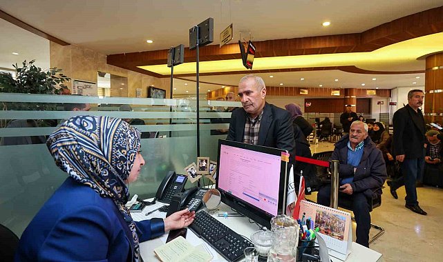 Gaziantep'te evlilikte 41 yılı dolduran çiftlerden umre için yoğun başvuru