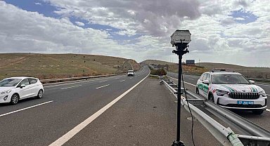 Gaziantep'te jandarmadan 63 araca 164 bin TL radar cezası