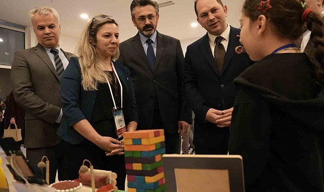 Geleceğin bilim insanları Düzce STEM Fest'te buluştu