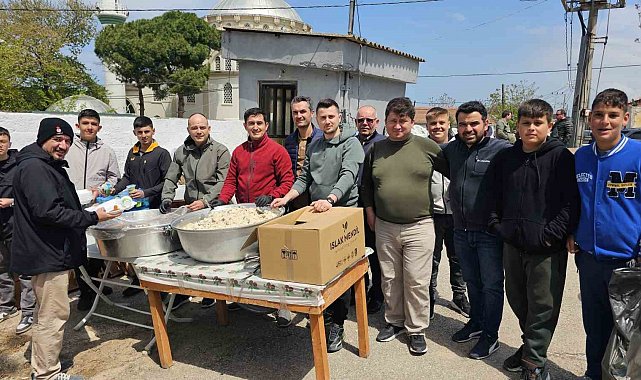 Geleneksel köy hayrında binlerce kişi buluştu