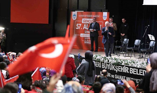 Gençler 57'nci Alay'ın izinde büyük ilgi gördü