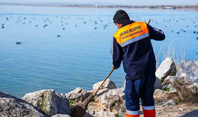 Gölbaşı Belediyesi ekiplerinden bahar temizliği ve bakım çalışması