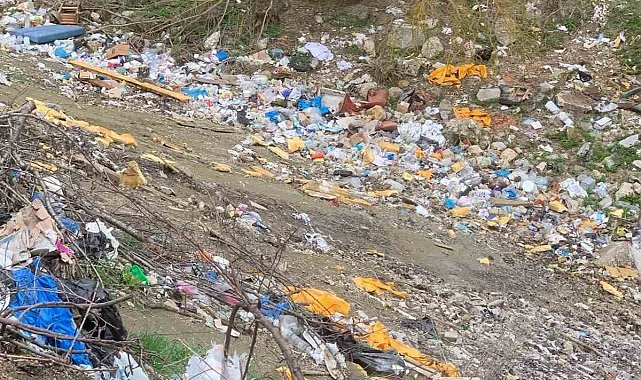 Göynük'te çöp dağı