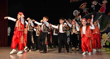 Gümüşhane'de 23 Nisan Ulusal Egemenlik ve Çocuk Bayramı coşkusu