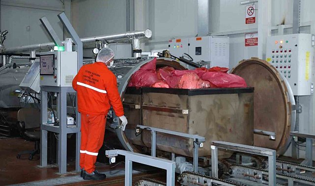 Günlük 10 ton atık bu tesiste bertaraf ediliyor