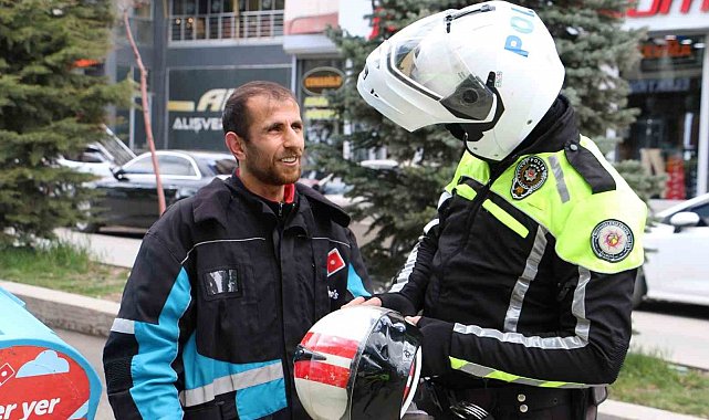 Hakkari'de motosikletlilere sıkı denetim