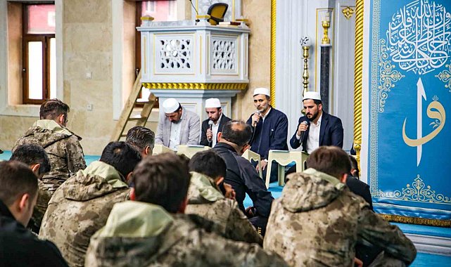 Hakkari'de şehit polisler için mevlit okutuldu