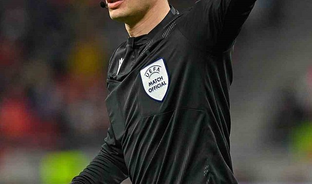 Halil Umut Meler, Yunanistan'da düdük çalacak