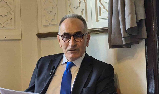 Hat sanatçısı Atay, çıkarttığı 4 kitabını tanıttı