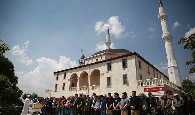 Hayatını kaybeden akademisyen son yolculuğuna uğurlandı
