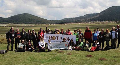 Hayatını kaybeden başkanlarının anısına yürüdüler