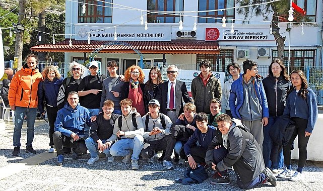 Hollandalı öğrenciler, Çeşme'de Türk ailelere misafir oldu