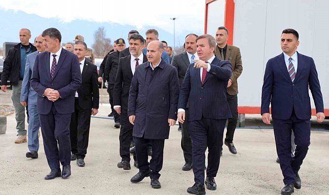 İçişleri Bakan Yardımcısı Aktaş, Sokak Hayvanları Bakım Merkezi ve Doğal Yaşam Alanı'nı inceledi