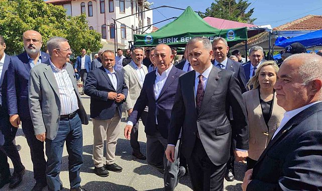 İçişleri Bakanı Ali Yerlikaya'dan Mevlüt Çavuşoğlu'na taziye ziyareti