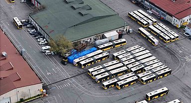 İETT garajları otobüs mezarlığına dönüştü, yanan otobüsler havadan görüntülendi