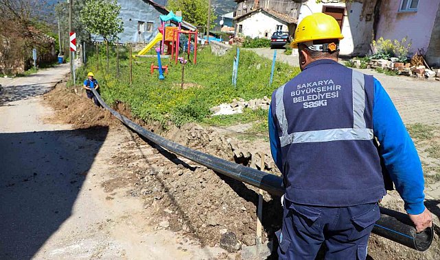 İki mahallenin 4 bin metrelik içme suyu hattı için çalışmalar devam ediyor