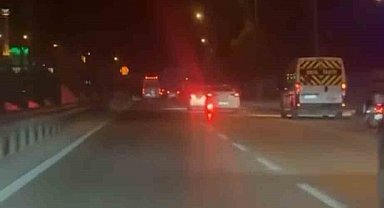 İki sürücünün yol verme inadı kamerada