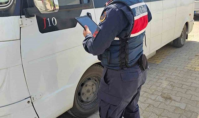 İncirliova'da okul servis araçları denetlendi