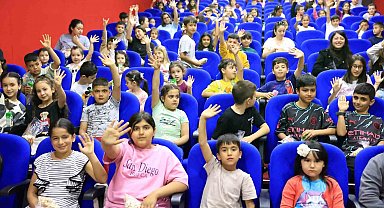 İncirliovalı çocuklar sinemada buluştu