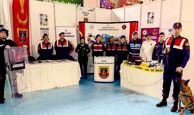 İnegöl'de gerçekleşen fuarda jandarma yer aldı