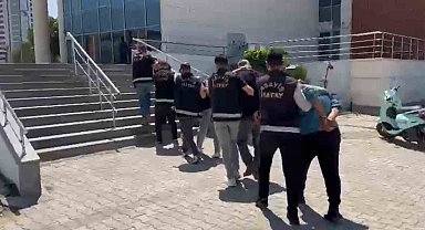 İskenderun'da aranan 5 kişi yakalandı