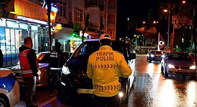 Isparta'da asayiş ve trafik uygulaması: 3 sürücüye ceza kesildi