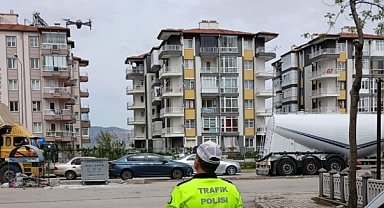 Isparta'da dron destekli trafik denetiminde kurallara uymayan 7 araca ceza