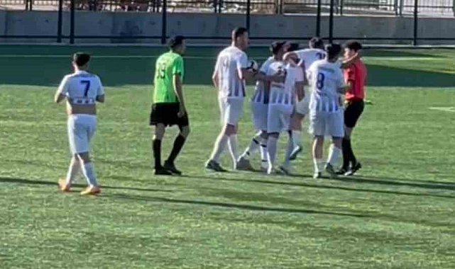 Isparta'da hakeme yumruklu saldırı anbean görüntülendi