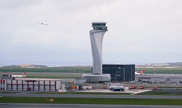 İstanbul Havalimanı'ndan Avrupa'da bir ilk: Üçlü pist operasyonu başladı