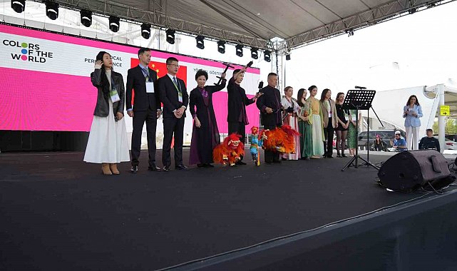 İstanbul'da 20 farklı ülkenin lezzetleri görücüye çıktı