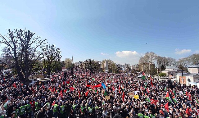 İstanbul'da Filistin'e destek yürüyüşü yapıldı