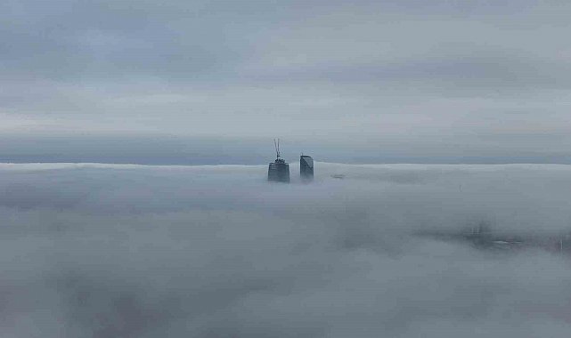 İstanbul'da sis etkili oldu: Kartpostallık manzara havadan görüntülendi