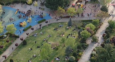 İstanbullular deprem sonrası parklara akın etti
