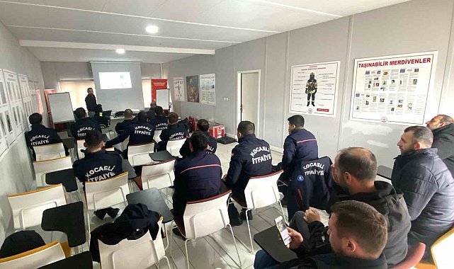 İtfaiye personeline "asansörde kurtarma" eğitimi