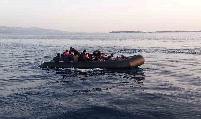 İzmir açıklarında 41 düzensiz göçmen yakalandı