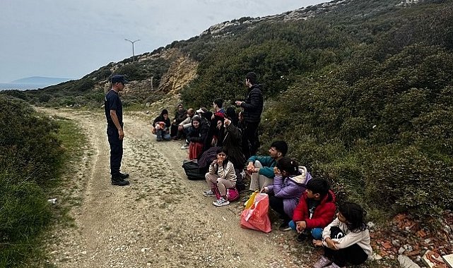 İzmir'de düzensiz göçmen mesaisi