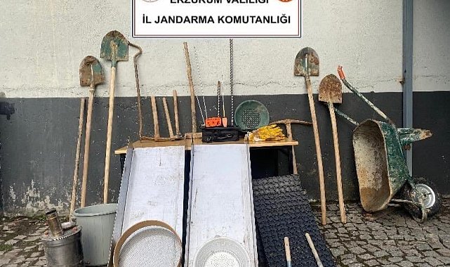 Jandarmadan kaçak kazı operasyonu