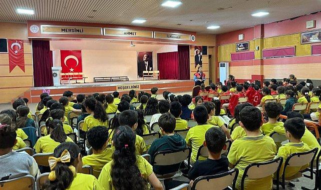 Jandarmadan öğrencilere siber farkındalık eğitimi