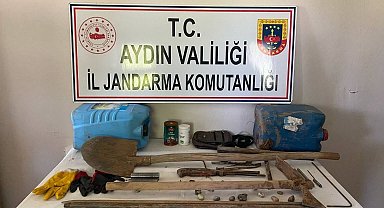 Kaçak kazı yapan define avcıları suçüstü yakalandı