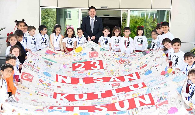 Kadıköy'de 23 Nisan şenliği