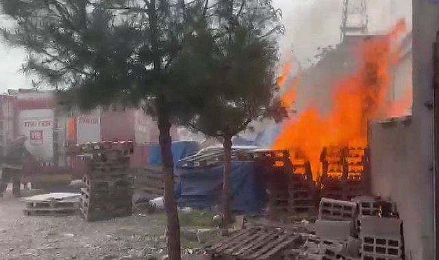 Kahramanmaraş'ta iş yeri yangını