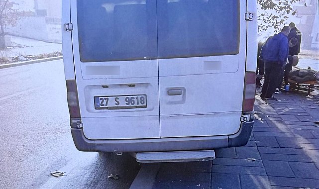 Kaldırımda beklerken minibüs çarptı, 3 aylık yaşam savaşını kaybetti