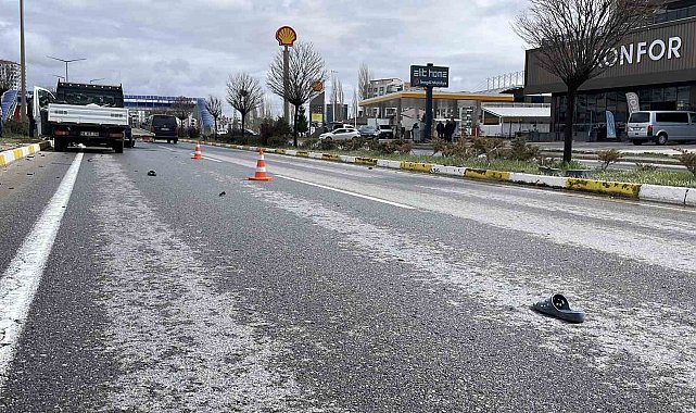 Kamyonetin çarptığı yaya hayatını kaybetti