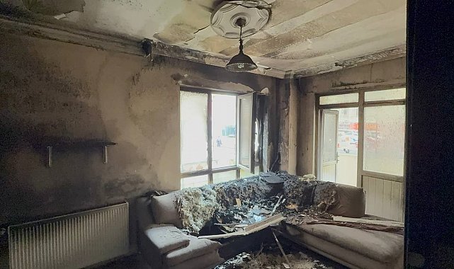 Karabük'te günlük kiralık dairede sigara izmariti yangına neden oldu