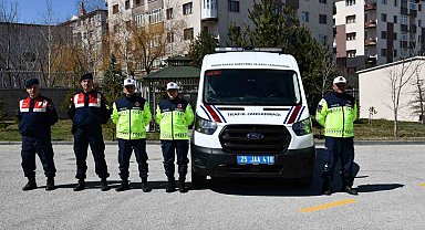 Karaca timi trafik kazalarının aydınlatılmasında kritik bir rol üstleniyor