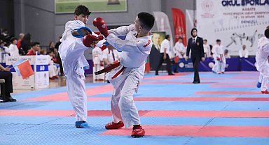 Karate heyecanı Denizli'de yaşandı