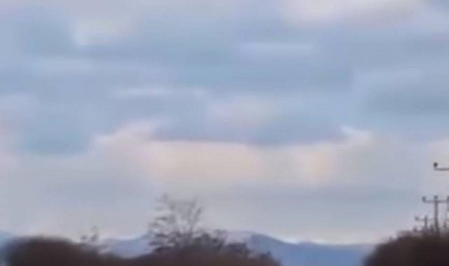 Karayolunda akrobatik hareketler yapan motosikletliler yakalandı