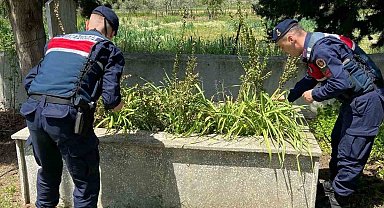 Karpuzlu jandarması şehit Özçelik'i unutmadı
