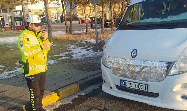 Kars'ta öğrenci servisleri denetlendi