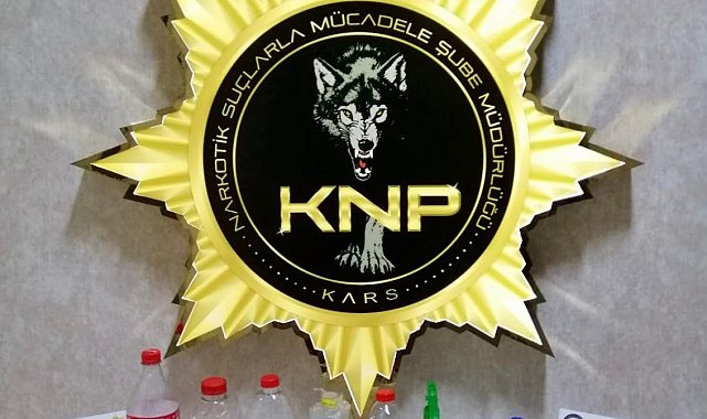 Kars'ta uyuşturucu ele geçirildi, 2 kişi tutuklandı